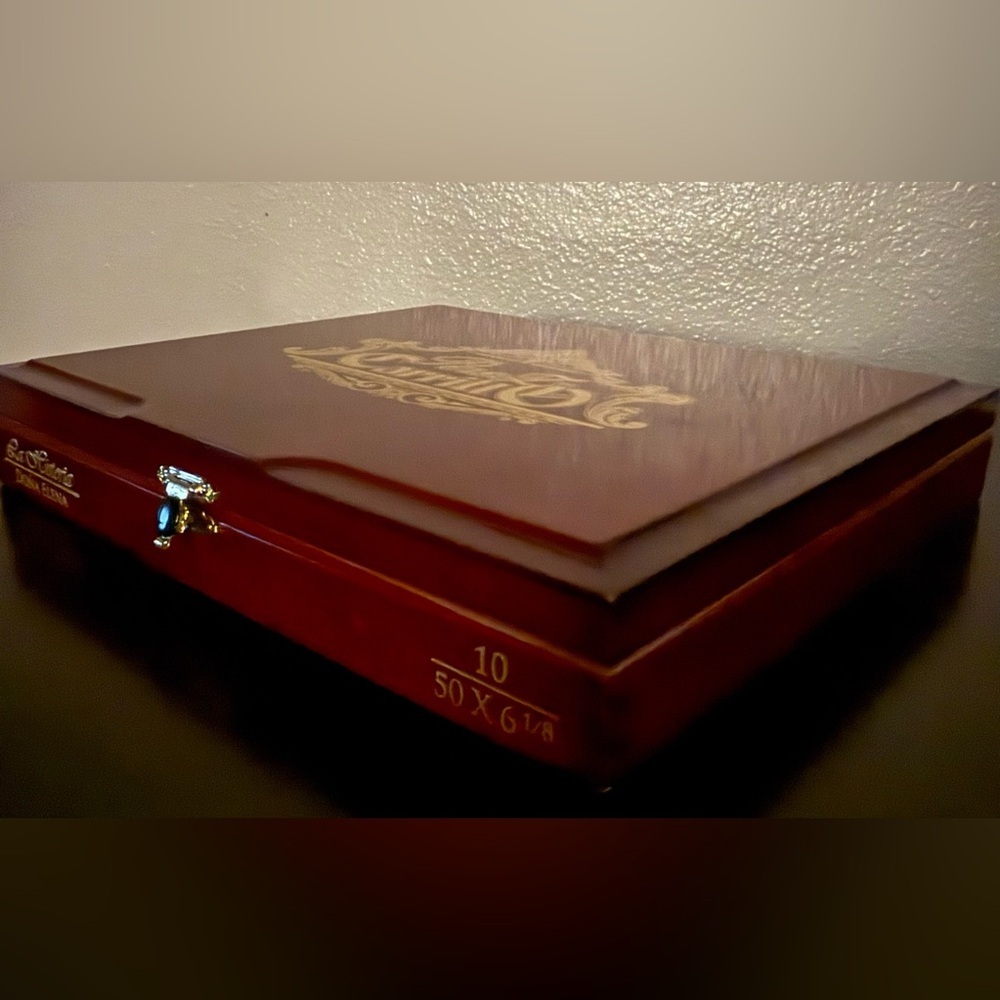 Ernesto Perez Carrillo La Historia Dona Elena Empty Cedar Cigar Box - Picture 5 of 7